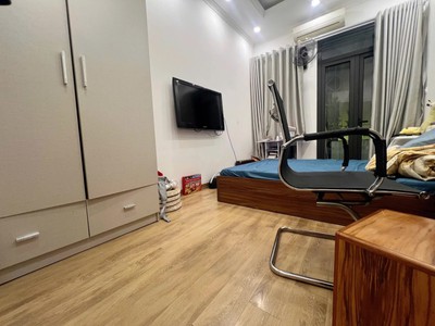 Bán nhà kim hoa 22/25m2. 5 tầng. mặt tiền 3. giá đẹp 7.25 tỷ đống đa hà nội 4