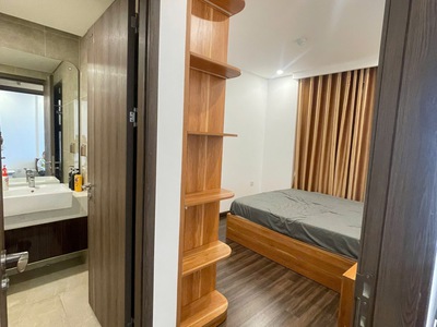 Cần bán căn 2PN 2WC full nội thất toà Lotus A  Hoàng Huy Commerce 5