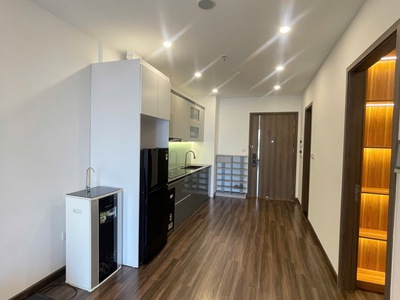 Cần bán căn 2PN 2WC full nội thất toà Lotus A  Hoàng Huy Commerce 1