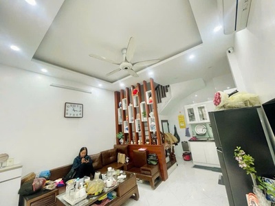 Bán nhà xuân la 38m, 40m, 5 tầng, lô góc nhà đẹp đón tết mặt tiền quyền lực 0