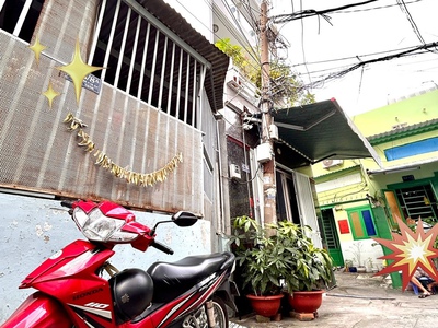 Chủ thiện chí bán dãy trọ có dt lớn 110.5m2 chỉ 7.86t- ngang lớn nở hậu- vài bước chân ra mt đoàn 3