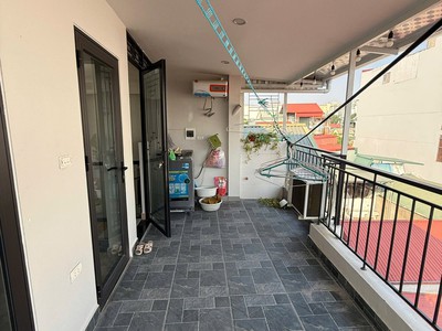 Cực Hiếm Lê Văn Hưu 6 TẦNG Mặt Tiền 6M 8.8 Tỷ Gần Phố Ngõ Rộng Thoáng 1