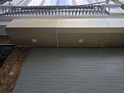 Bán nhà trần khát chân 5 tầng thang máy long lanh hai bà trưng 5