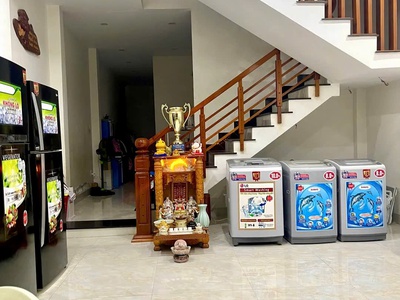 Bán Nhà 3 tầng Full nội thất đường Vũ Đình Liên - Trung tâm Hoà Xuân 0