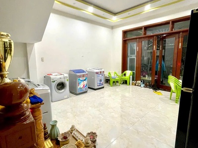 Bán Nhà 3 tầng Full nội thất đường Vũ Đình Liên - Trung tâm Hoà Xuân 1