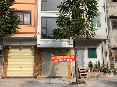 Cho thuê nhà 5 tầng mới xây, mặt phố, quận Long Biên 0