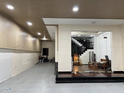  biệt thự 2 tầng cực đẹp   sát mặt tiền đặng văn bi   bình thọ, thủ đức   giá 20 tỷ 1