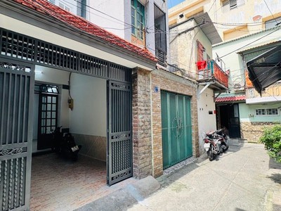 Nhà đường dương bá trạc   hẻm xe hơi   3 tầng kiên cố   sân thượng rộng thoáng 0