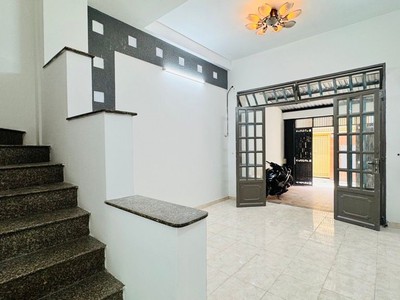 Bán gấp nhà dương bá trạc hẻm xe hơi 58.9m sân thượng rộng 1