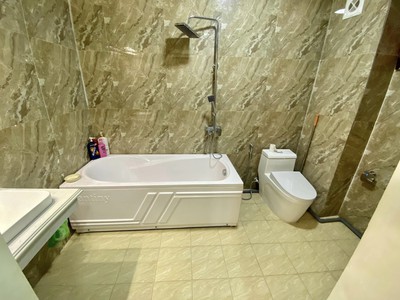 Bán nhà giang văn minh 46m 5 tầng mặt tiền 5m 12 tỷ 2