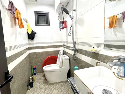 Bán nhà hào nam 32m 4 tầng mặt tiền 3,5m giá chào 8 tỷ 2