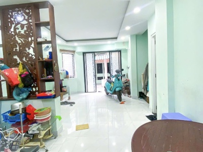 Chính chủ cần bán gấp nhà đẹp tại Hoà Hưng   Cách Mạng Tháng 8, vị trí cực hiếm có nhà rao bán. 4