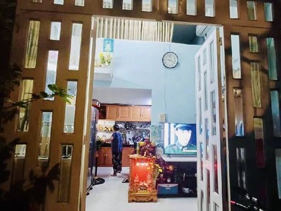 Lê thúc hoạch   góc 2 mặt tiền   hẻm ô tô tránh   50m   nhà đẹp 2 tầng   7pn chỉ 7.1 1