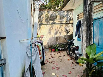 Nhà đường nơ trang long phường 13 bình thạnh cũ. 4