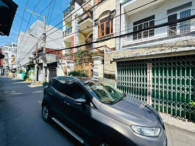 Nhà đường nơ trang long phường 13 bình thạnh cũ. 0