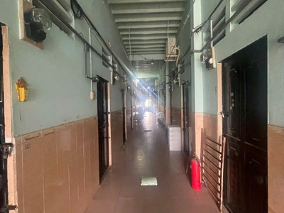 Bán nhà dòng tiền 150tr/ tháng, hxh lũy bán bích, ngay hòa bình, 12x32m, 4 tầng, 28 tỷ. 0