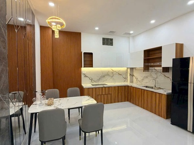 Bán nhà vị trí bên hông siêu thị go vĩnh điềm trung, tp nha trang đường xe hơi 7 chỗ thông 3