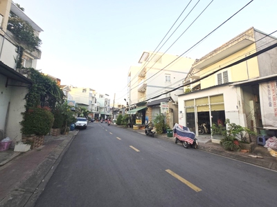 Ngộp bank bán gấp mặt tiền kd sầm uất 68m2 4x17m chỉ 7,2 tỷ gần đình phong phú tăng nhơn phú b 1