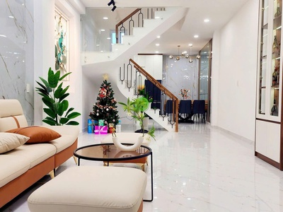 Cơ hội vàng  bán nhà hẻm hoà bình tân phú 53m2, 3 tầng, sổ hồng. giá chỉ 8.3 tỷ. 0