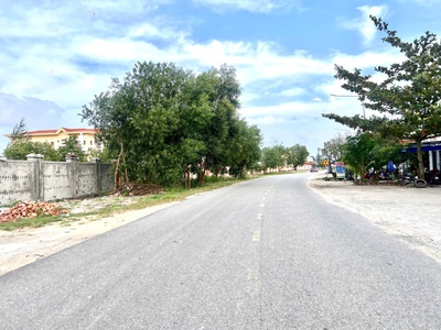 Đất nền trung tâm ven biển sát Hội An giá chỉ từ 8 triệu/m2 0