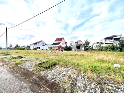 Đất nền trung tâm ven biển sát Hội An giá chỉ từ 8 triệu/m2 2