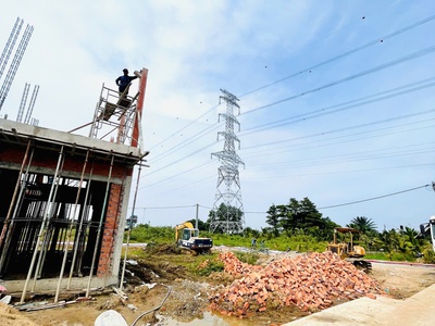 Nhà đang xây dựng tiến độ nhanh bàn giao cuối năm 2025 3