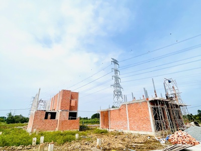 Nhà đang xây dựng tiến độ nhanh bàn giao cuối năm 2025 1