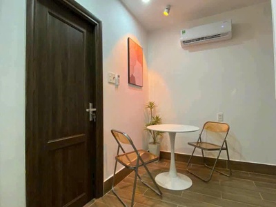 Siêu phẩm - chdv - 8 tầng - có hầm - than máy - đang full khách - trần bình trọng - 87m2 - hoàn 1