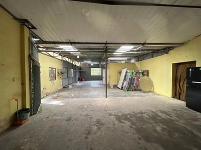 Cho thuê nhà mặt tiền đường xô viết nghệ tĩnh phường 7 đà lạt giá 13tr 4