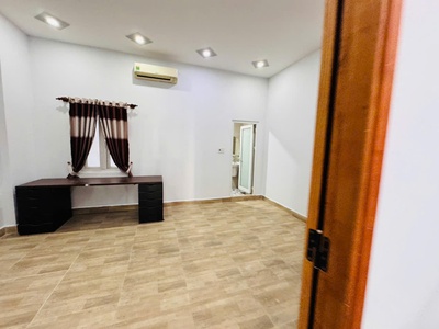 Nhà mặt tiền vincom dĩ an   đường 20m-75m  giá 7 tỷ   93.3tr/m 4