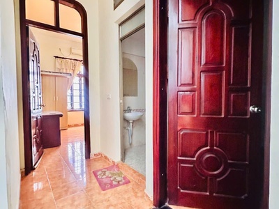 Bán nhà trường chinh   giá chỉ 13.5 tỷ   ô tô đỗ cửa   kinh doanh   full nội thất   thoáng trước sau 1