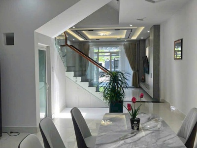 Cần bán nhà 3 tầng huỳnh ngọc đủ, nhà mới xây rất đẹp 4