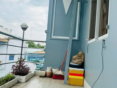 Nhà hẻm 9m 3.5x11m lửng lầu bùi minh trực p6q8 3