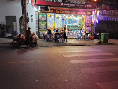 Sang nhượng quán nhậu 199tr... đầu tư gần nữa tỉ 1