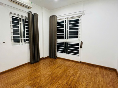 Cho thuê nhà riêng Ngõ 59 Phạm Văn Đồng, 30m x 5 tầng, nhà mới, ở kết hợp kinh doanh 5