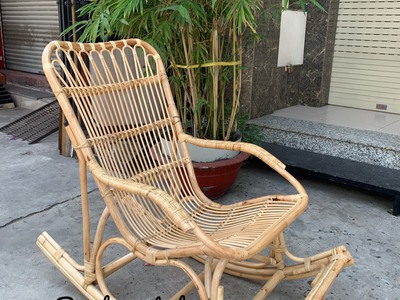 Ghế bập bênh mây tre đan 1