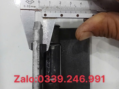 Mua bản lề đen xe tải  ở đâu uy tín, giá rẻ 2