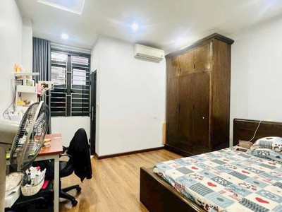 Bán nhà lô góc phố Trần Quý Cáp, Đống Đa, phân lô, ô tô tránh 5 tầng 45m2 giá 15.9 tỷ 2