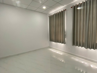 Chính chủ cần bán căn nhà xây kiên cố 1 trệt 1 lầu mới 100 cách mặt tiền đường TL10 chỉ 30m, Phường 0