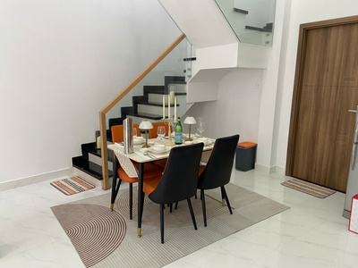 Chính chủ cần bán căn nhà xây kiên cố 1 trệt 1 lầu mới 100 cách mặt tiền đường TL10 chỉ 30m, Phường 16