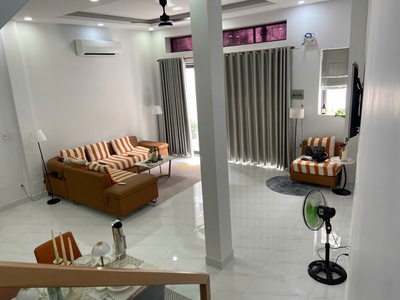 Chính chủ cần bán căn nhà xây kiên cố 1 trệt 1 lầu mới 100 cách mặt tiền đường TL10 chỉ 30m, Phường 17