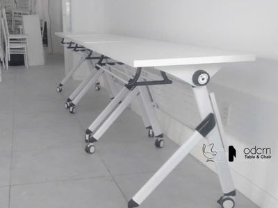 Bàn học 1m2 gấp gọn chân bánh xe TF2006-12W tại HCM 1