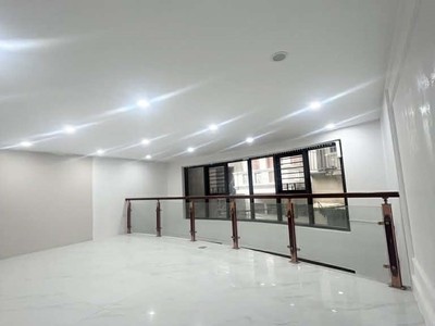 Bán nhà cách hồ Phương Mai 20m 65m2 7T thang máy MT rộng Ngõ thông ô tô Kinh doanh đỉnh 2x tỷ 0