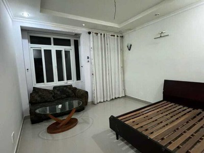 Nhà cao xuân dục, 6pn, 83m2, 4.3 x 19m, 4 tầng btct 3