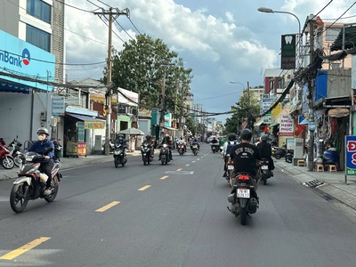 Bán nhà mtkd trần bình trọng bt ngang 13m 800m2 52 pn tiện xây 12 tầng gần chợ 103 tỷ. 1