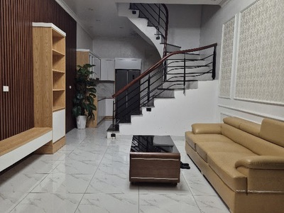 bán nhà kim ngưu 40m 4 tầng 8 tỷ 1