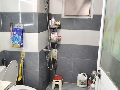 CẦN TIỀN E BÁN NHANH chung cư 2 ngủ KĐT Sài Đồng 4