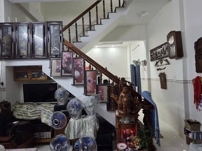 Siêu phẩm nhà 2 mặt tiền trung tâm chợ dinh lê văn thủ, quy nhơn 0