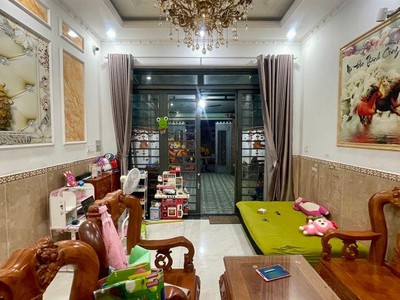 Gấp bán nhà mặt tiền kdc chợ phạm thế hiển p4 q8 0