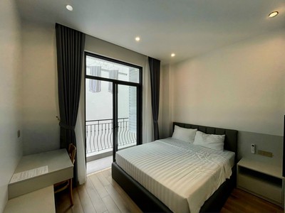 Cho thuê căn hộ 2PN xịn xò tại Vinhomes Marina 8